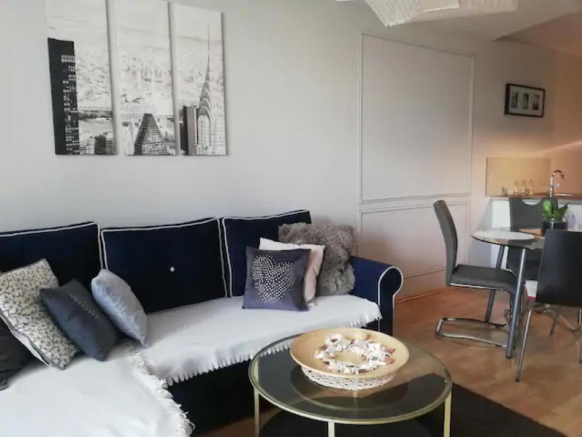 Lucka Superior Z Tarasem Apartment Varşovia Exterior foto