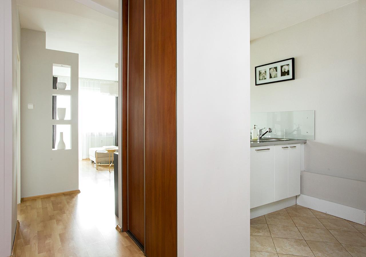 Lucka Superior Z Tarasem Apartment Varşovia Exterior foto
