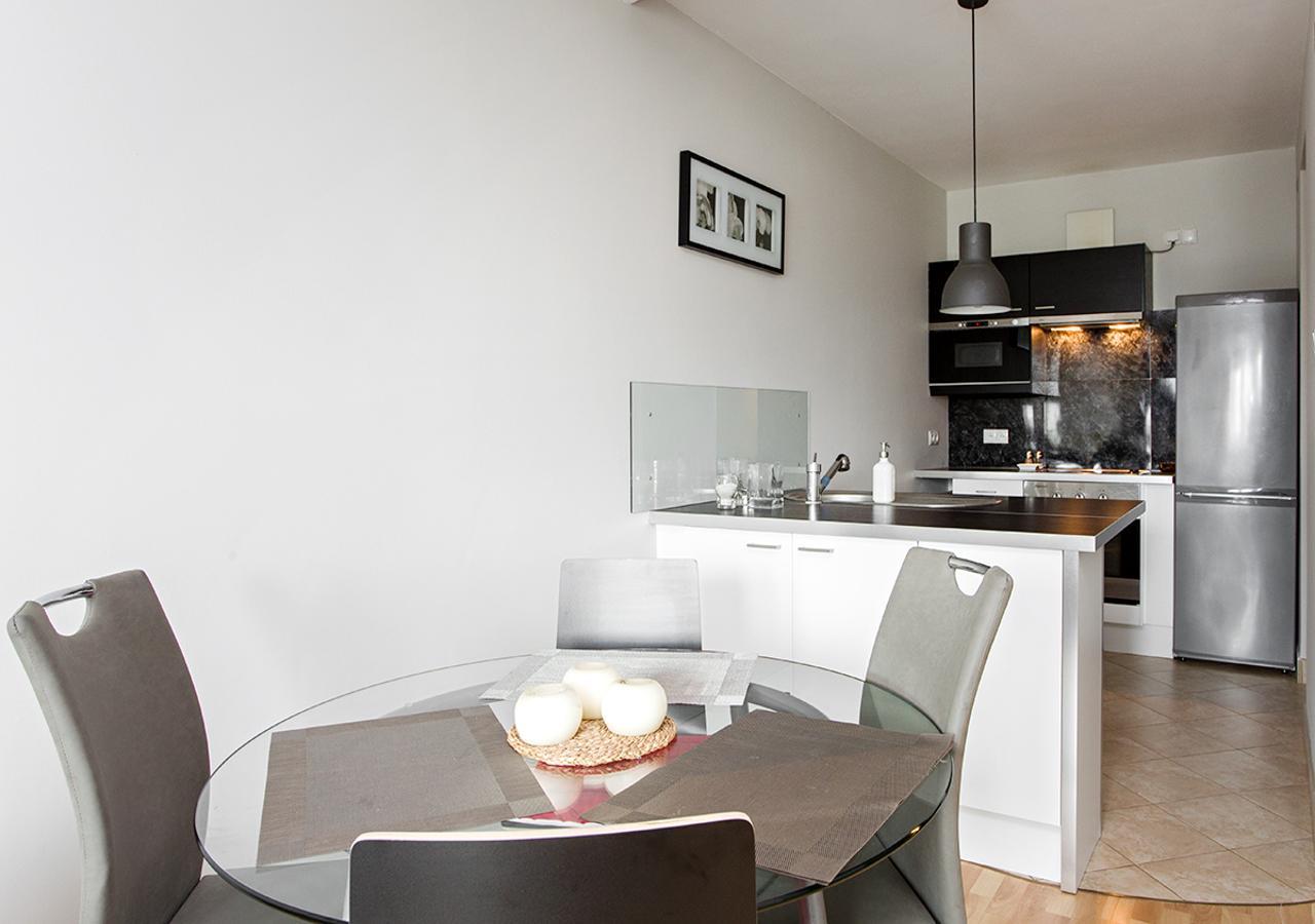 Lucka Superior Z Tarasem Apartment Varşovia Exterior foto